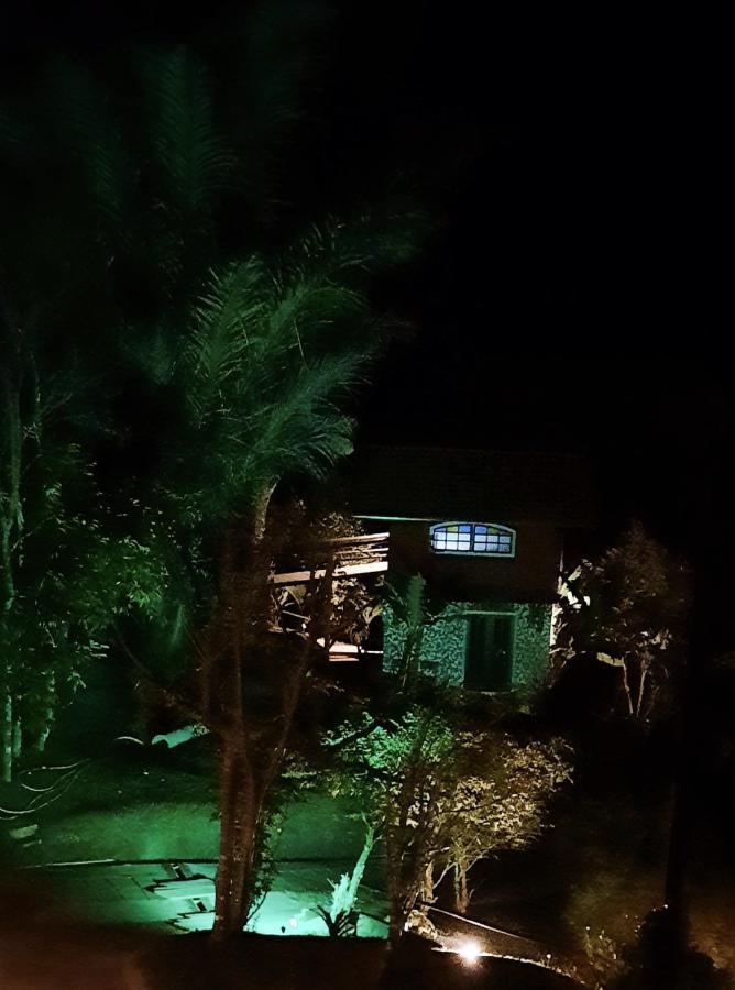 Suites Casinha Do Alto Da Bocaina Sao Pedro da Serra  Ngoại thất bức ảnh